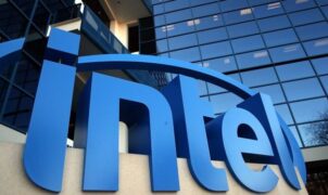 Eközben az Intel elkezd több pénzt szánni az átalakítható laptop-tablet eszközökbe, a játékokra szánt hardverekbe, az adatközpontjukbe és az Internet of Things ágazatukba.