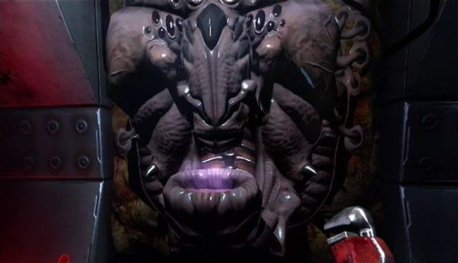 De a bossoktól sem voltam különösen elájulva: a tagbaszakadt centurion feje pontosan úgy néz ki, mint a predatoré, a teste pedig a Doom 3 démonaira emlékeztet.