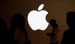 Kritikával illetik az Apple-t egy új rendszer (az ún. CSAM) miatt, amely az amerikai felhasználók készülékein gyermekekkel kapcsolatos szexuális visszaéléseket tartalmazó anyagok után kutat.