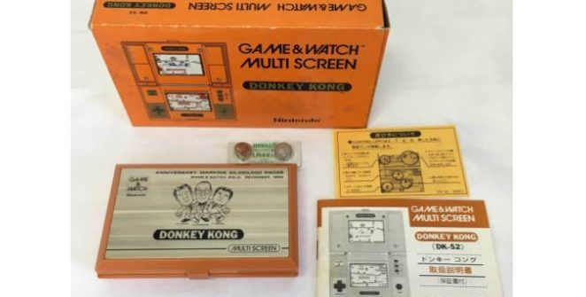 Mielőtt a Nintendo kiadta volna a Game Boy-t, a vállalat egyszerű, LCD-alapú Game & Watch készülékeket árult - és méghozzá rengeteget. Amikor az eladások átlépték a 20 millió darabot, az alkotó Gunpei Yokoi különleges kiadású Donkey Kong Game & Watch darabokat rendelt a teljesítmény emlékére.