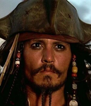 MOZI HÍREK - Johnny Depp képviselője véget vetett azoknak a pletykáknak, melyek szerint a színész 301 millió dollárt fogadna el azért, hogy újra eljátszhassa a kalózok kalózai szerepét. Jack Sparrow