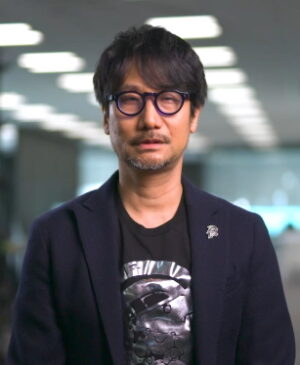 A japán kreatív legenda, Hideo Kojima, aki olyan franchise-okért felelős, mint a Metal Gear és a Death Stranding, Phil Spencer kíséretében vett részt az eseményen.