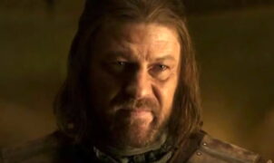 MOZI HÍREK - Sean Bean egy esetleg visszatérésről beszélt a Trónok harca univerzumába, megerősítve, hogy reméli, hogy újra eljátszhatja Ned Stark szerepét, annak ellenére, hogy, ugye, megrövidítették egy fejhosszal...