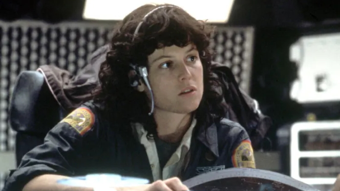 MOZI HÍREK - Ridley Scott A nyolcadik utas: A Halál (Alien) rendezői vágása újra beillesztett egy legendás törölt jelenetet. Mindez egy óriási ellentmondást gerjeszthet a franchise későbbi részeiben.
