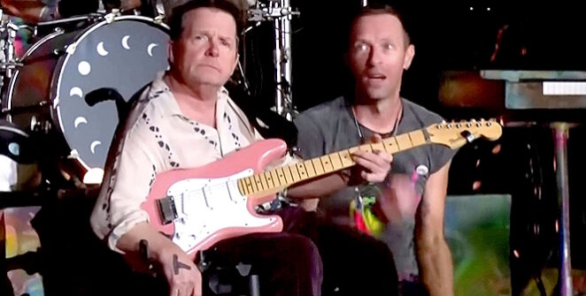 MOZI HÍREK - Michael J. Fox szombat este csatlakozott a Coldplayhez, hogy meglepetésszerűen fellépjen a Glastonbury zenei fesztiválon.