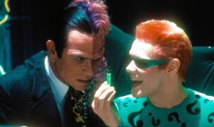 "Reszketve felállt, majd közölte velem: 'Utállak.'" Jim Carrey megerősítette, hogy Tommy Lee Jones nem kedvelte őt a Mindörökké Batman forgatásán. Joel Schumacher filmjének két főgonosza a valóságban rosszabbul viselkedett egymással, mint a film jeleneteiben, és mindez egy heves összetűzéshez vezetett.