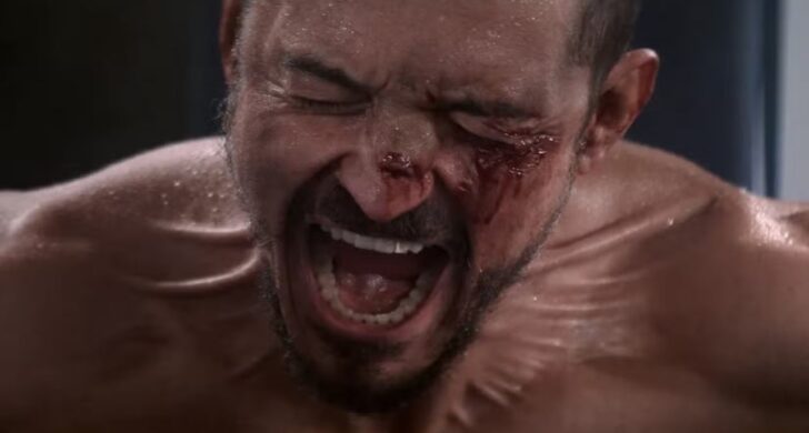 MOZI HÍREK – A Gyűrűk Ura és A Karib-tenger kalózai ikonikus sztárja, Orlando Bloom komoly átalakuláson ment keresztül legújabb filmje kedvéért. A The Cut című drámában egy bokszolót alakít, aki kemény edzésekkel próbál visszatérni a reflektorfénybe, miközben a szerep drasztikus fogyást követelt meg tőle. A színész elismeri, hogy ez a folyamat brutális hatással volt a testére.