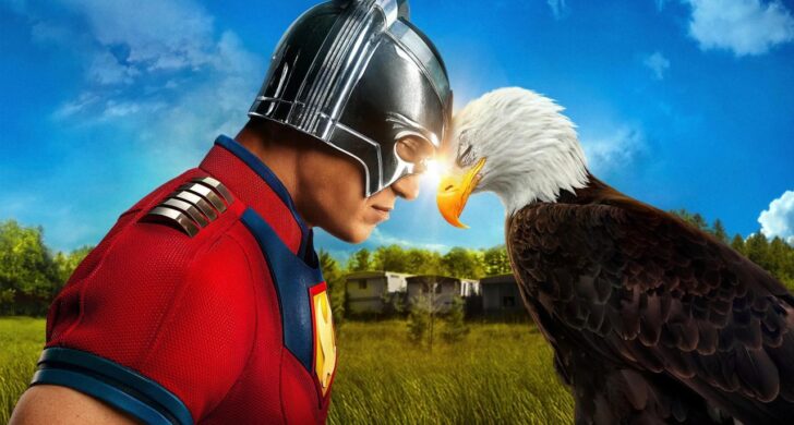 SOROZATKRITIKA – Christopher Smith, azaz Peacemaker (John Cena) ezúttal nem világmegmentésre készül, hanem egy másik dimenzióba csöppen, ahol saját, boldogabbnak tűnő másával kell szembesülnie.