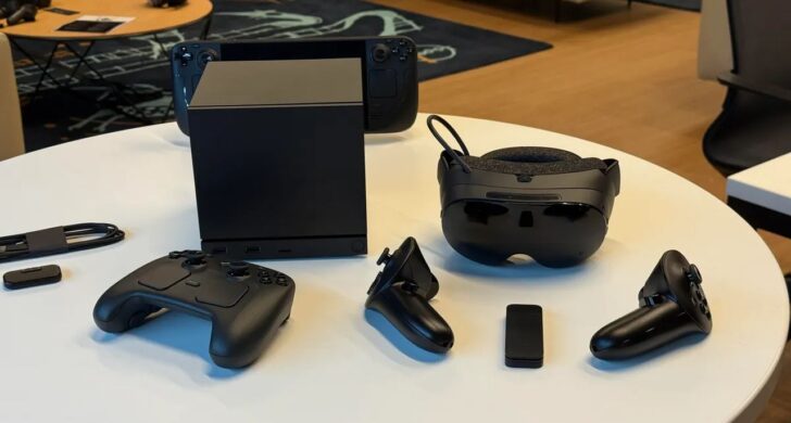 TECH HÍREK - A készülék bár elsőre a Nintendo GameCube-ot juttathatja az eszünkbe, a Valve hardvere kissé más irányból kezdte terveit.